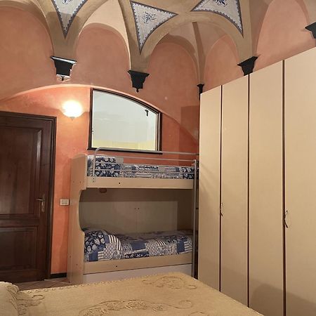 Casa Nives Appartement Imperia Buitenkant foto