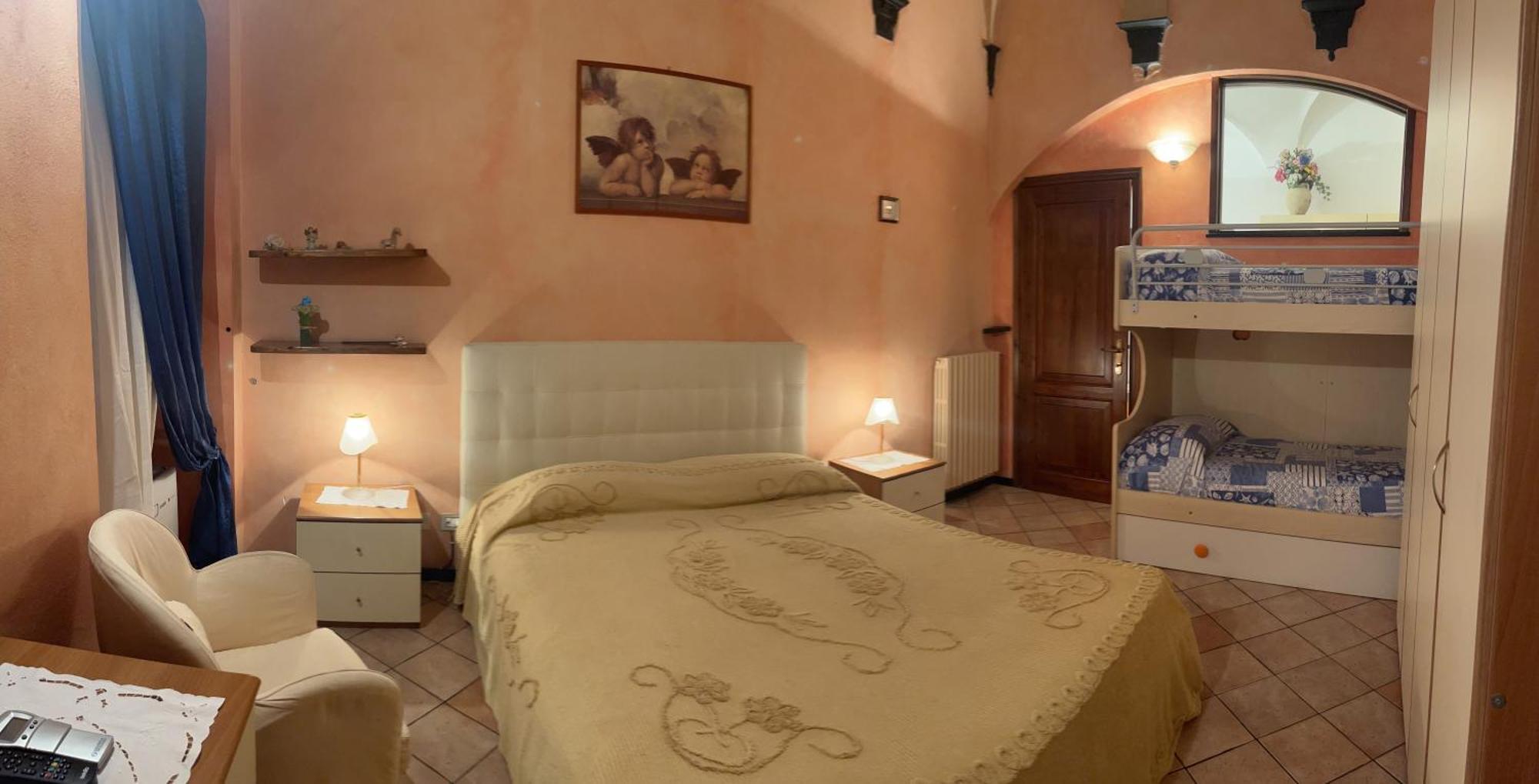 Casa Nives Appartement Imperia Buitenkant foto